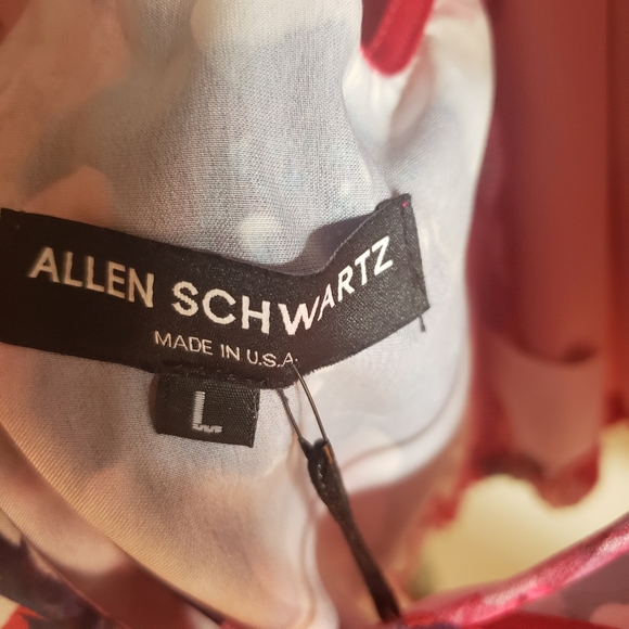 100% silk floral cropped top - Picture 2 of 4